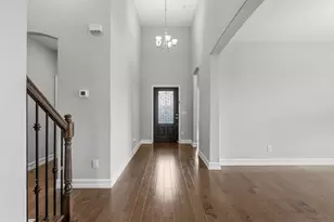5901 Silverhollow Dr, Fort Worth, TX 76137 - Photo 4