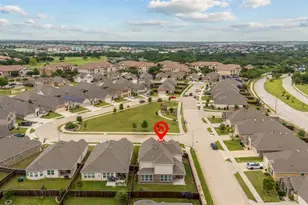 5901 Silverhollow Dr, Fort Worth, TX 76137 - Photo 38