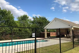 303 Lily Ln, Lewisville, TX 75057 - Photo 22