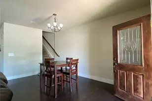 303 Lily Ln, Lewisville, TX 75057 - Photo 2