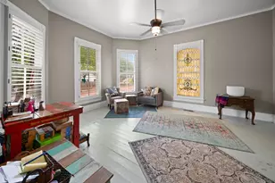 526 W Houston St, Tyler, TX 75702 - Photo 6