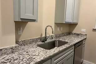 5208 East Side Ave, Dallas, TX 75214 - Photo 6