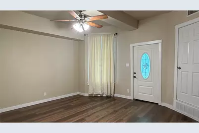 5208 E Side Avenue #1, Dallas, TX 75214 - Photo 1