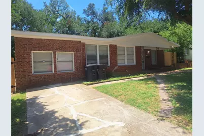 5912 Maceo Lane, Fort Worth, TX 76112 - Photo 2