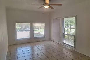 5912 Maceo Ln, Fort Worth, TX 76112 - Photo 16