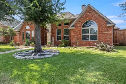 1003 Hunters Creek Drive, Carrollton, TX 75007 - Photo 2