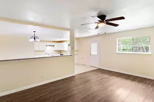 4901 Richardson St, Fort Worth, TX 76119 - Photo 10