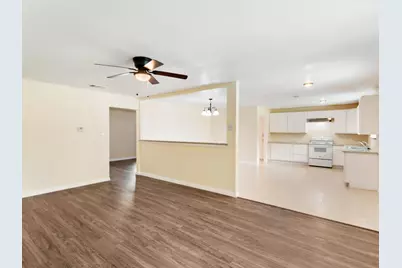 4901 Richardson Street, Fort Worth, TX 76119 - Photo 8