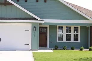 202 Walnut St, Whitesboro, TX 76273 - Photo 2