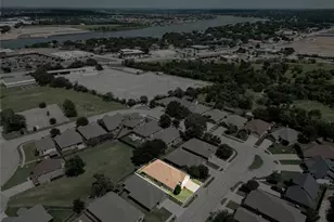 1408 Lauren Ln, Granbury, TX 76048 - Photo 4