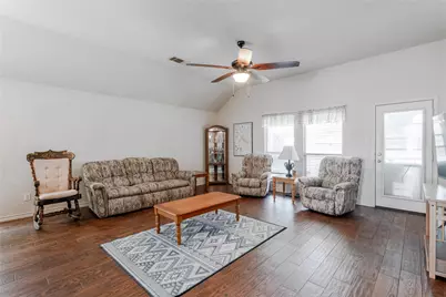 1408 Lauren Lane, Granbury, TX 76048 - Photo 18