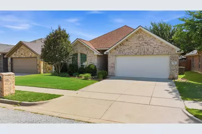 1408 Lauren Lane, Granbury, TX 76048 - Photo 2