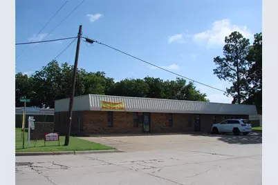 1700 Weaver, Gainesville, TX 76240 - Photo 2