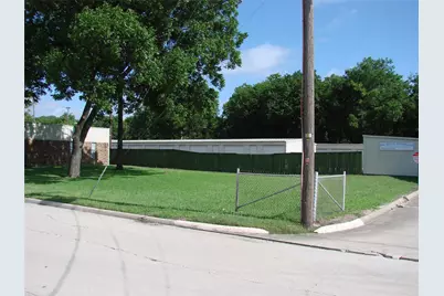 1700 Weaver, Gainesville, TX 76240 - Photo 8