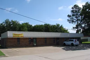 1700 Weaver, Gainesville, TX 76240 - Photo 1