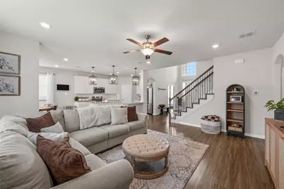 3208 Samson Drive, Waco, TX 76655 - Photo 4