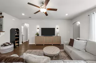 3208 Samson Dr, Waco, TX 76655 - Photo 6