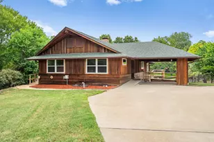 101 Royal Cir, Tool, TX 75143 - Photo 2