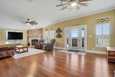 3200 NW 4th Street, Hubbard, TX 76648 - Photo 8