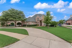 704 Kleberg Ct, Southlake, TX 76092 - Photo 2