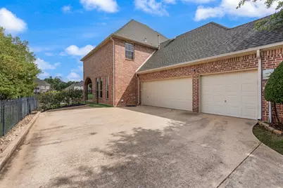 704 Kleberg Court, Southlake, TX 76092 - Photo 32