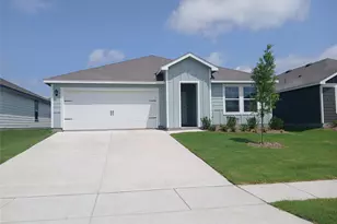 216 Whispering Pine Dr, Royse City, TX 75189 - Photo 2