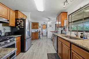 872 Co Rd 4244, Bonham, TX 75418 - Photo 10