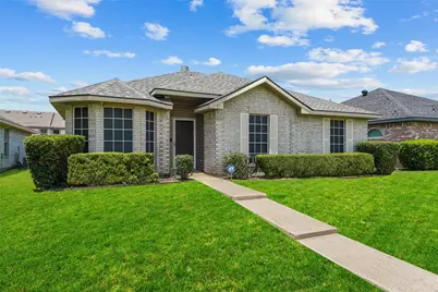 837 Applewood Drive, Cedar Hill, TX 75104 - Photo 2