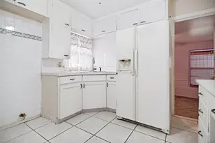 408 W Montana Ave, Dallas, TX 75224 - Photo 12