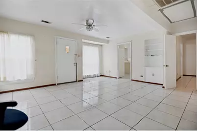 408 W Montana Avenue, Dallas, TX 75224 - Photo 4