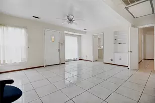 408 W Montana Ave, Dallas, TX 75224 - Photo 4
