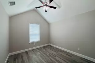 3337 White Horse Dr, Granbury, TX 76049 - Photo 12