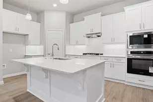 6865 Brahman Dr, Arlington, TX 76001 - Photo 2