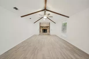301 Hillcrest Dr, Midlothian, TX 76065 - Photo 4