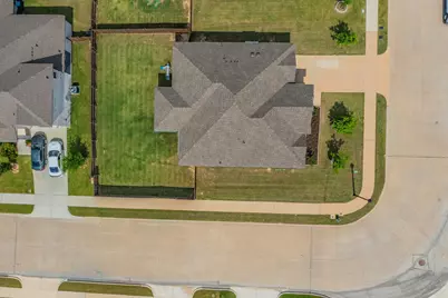 508 Hillcrest Circle, Justin, TX 76247 - Photo 30