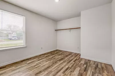 5336 Cottey Street, Fort Worth, TX 76105 - Photo 6