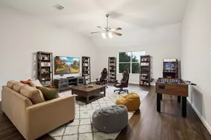 5240 Lake Grove Dr, Grand Prairie, TX 75052 - Photo 16