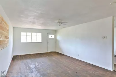 1634 Briarwood Street, Abilene, TX 79603 - Photo 8