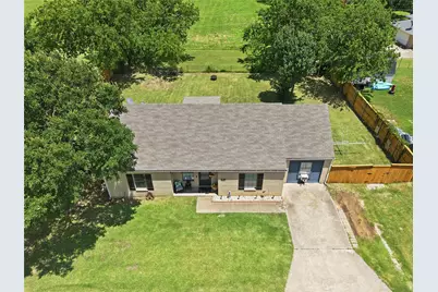 217 N Laramie Circle, Pilot Point, TX 76258 - Photo 16