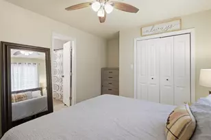 217 N Laramie Cir, Pilot Point, TX 76258 - Photo 10
