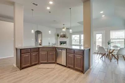 533 Lela Circle, Keene, TX 76059 - Photo 20
