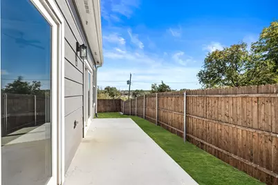 1701 Belzise Terrace, Fort Worth, TX 76104 - Photo 30