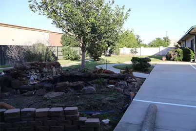 330 Grapevine Highway, Hurst, TX 76054 - Photo 8