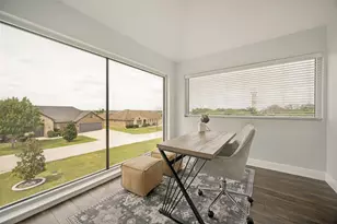 110 Cedar Ln, Roanoke, TX 76262 - Photo 14