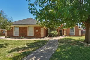 4917 Crystal Creek, Abilene, TX 79606 - Photo 2