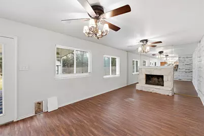 806 Waggoner Drive, Arlington, TX 76013 - Photo 18