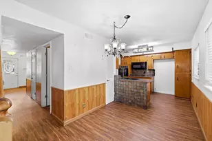 806 Waggoner Dr, Arlington, TX 76013 - Photo 16