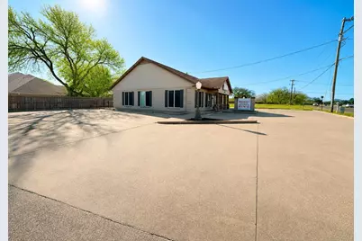 508 N Crowley Road, Crowley, TX 76036 - Photo 2