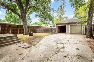 5925 Worth St, Dallas, TX 75214 - Photo 16