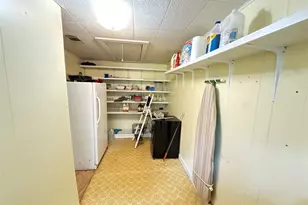 619 E 12th St, Bonham, TX 75418 - Photo 12